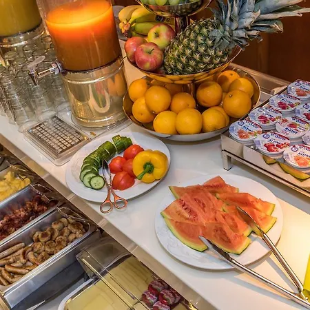 Hotel Amenity 3*