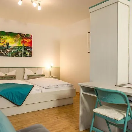 Amenity 3* 慕尼黑