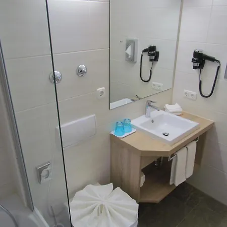Amenity Отель