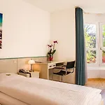 Amenity 3*