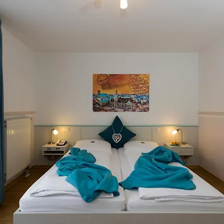 Amenity 3* מינכן